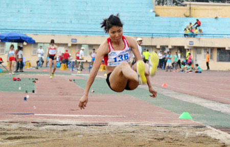 Vận động viên Bùi Thị Thu Thảo lần đầu giành huy chương vàng Grand Prix Châu Á.